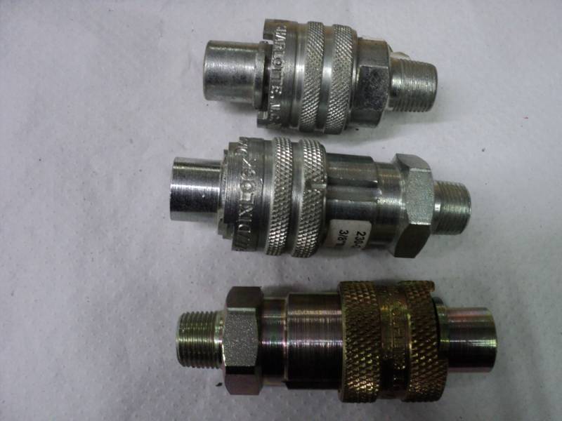 lot 374 image: Dix-Lock QM41 Steel Quick Coupling ...