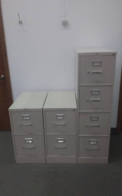 3 Hon File Cabinets 1 With 4 Drawers 2 With 2 Drawers Hand