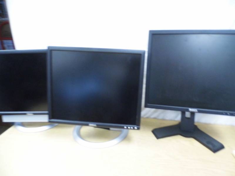 Lot of 3 Monitors