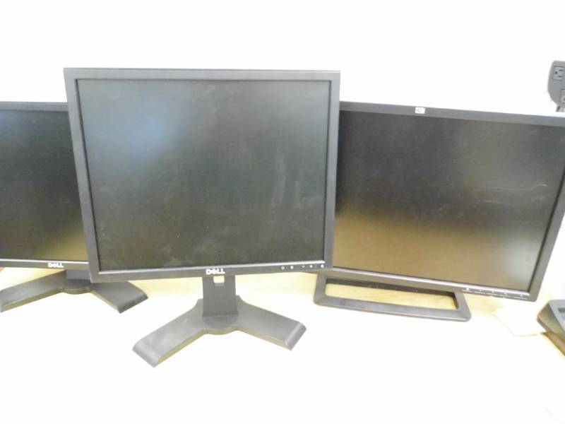 Lot of 3 Monitors