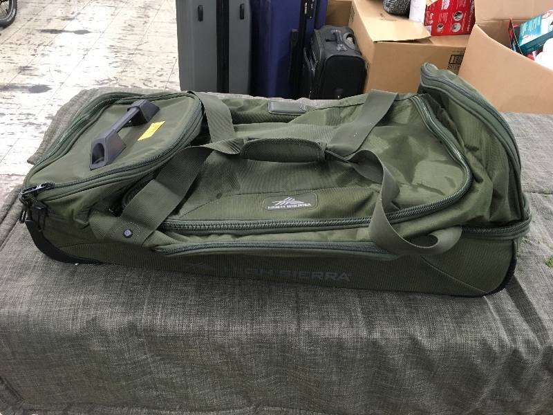 High Sierra 30 Roll Luggage, Retail $39.99