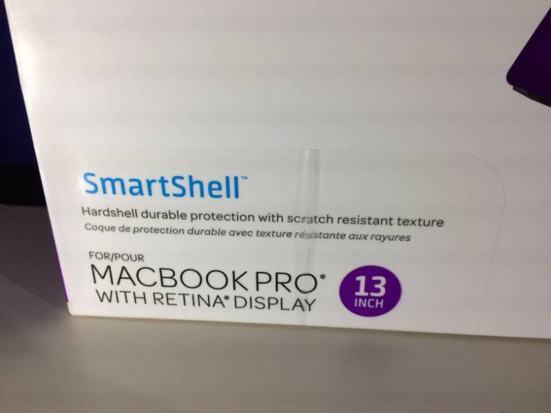 lot 18 image: NEW Speck SmartShell 13 for Macbook Pro with Retina Display
