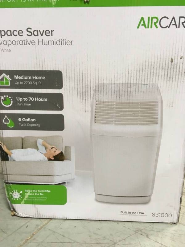 lot 1 image: AIRCARE 6-Gal. Evaporative Humidifier for 2700 sq. ft.open box in like new condition