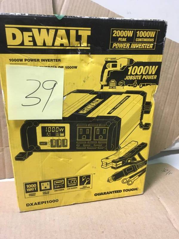 lot 39 image: Dewalt 1000-Watt Power Inverter DXAEPI1000 open box in like new condition