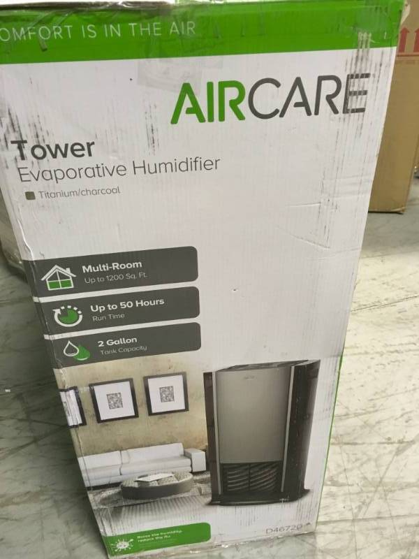 lot 45 image: AIRCARE Designer Series 2 Gal. Evaporative Humidifier for 1,200 sq. ft. open box in new condition