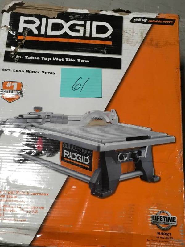 lot 61 image: RIDGID 120-Volt 7 in. Table Top Wet Tile Saw USED works