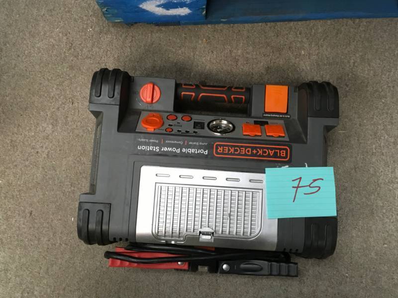 lot 75 image: BLACKDECKER 500-Watt Portable Power Station open box in new condition