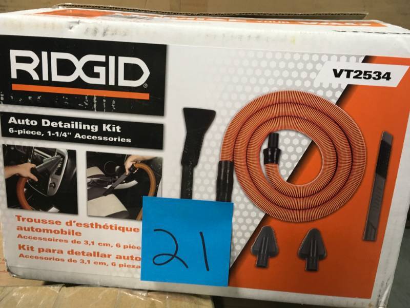 lot 21 image: RIDGID 1-14 in. Premium Car Cleaning Accessory Kit for RIDGID WetDry Vacs (7-Piece) open box in new condition