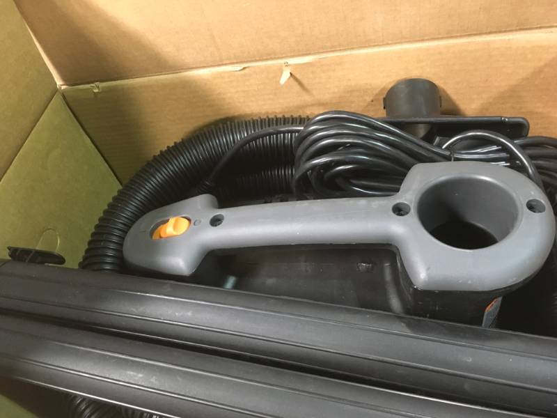 lot 25 image: RIDGID 4 Gal. 5.0-Peak HP Portable WetDry Vacuum open box in new condition
