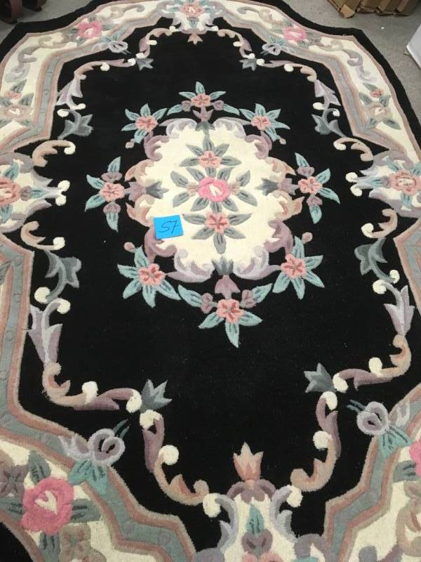 lot 57 image: Home Decorators Collection Imperial Black 3 ft. x 5 ft. Oval Area Rug new