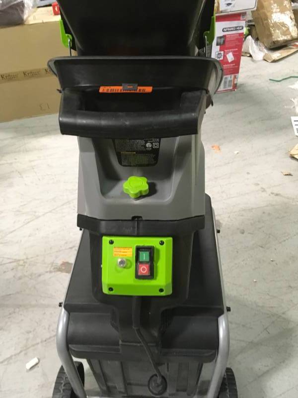 lot 84 image: Earthwise 1.25 in. 15 Amp Electric Corded Chipper Shredder open box in new condition