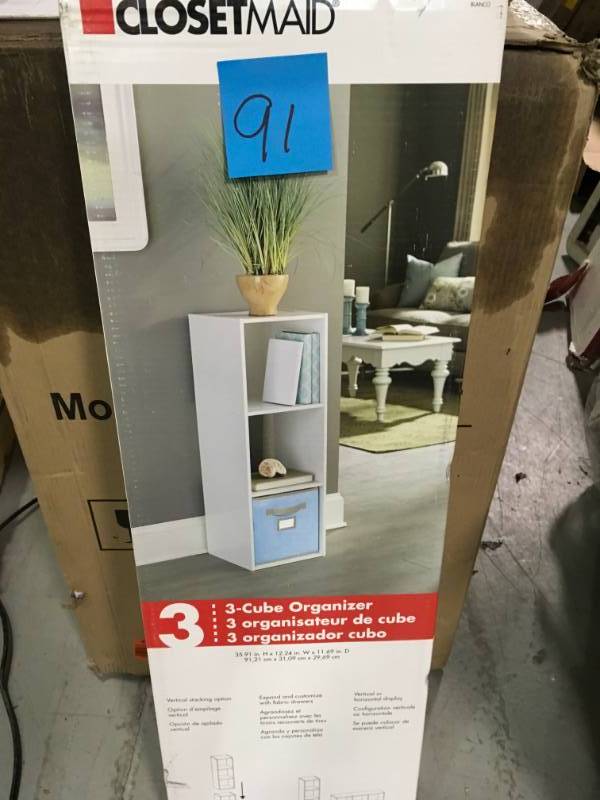 lot 91 image: ClosetMaid 12 in. W x 36 in. H White Stackable 3-Cube Organizer not used