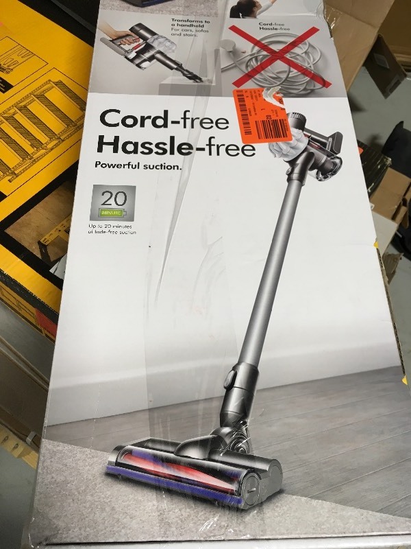 lot 107 image: Dyson V6 Cordless Stick Vacuum IN GOOD CONDITIONS
