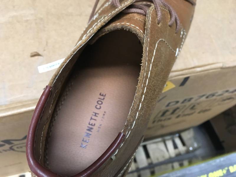 KENNETH COLE MENS CHUKKA SHOES TAN SIZE 13 not used