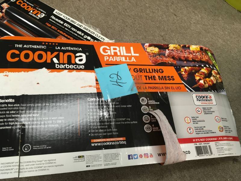 Cookina Barbecue Grilling Sheets Reusable 100% Non-stick 2.15 Sq.ft - 3 Pack not used
