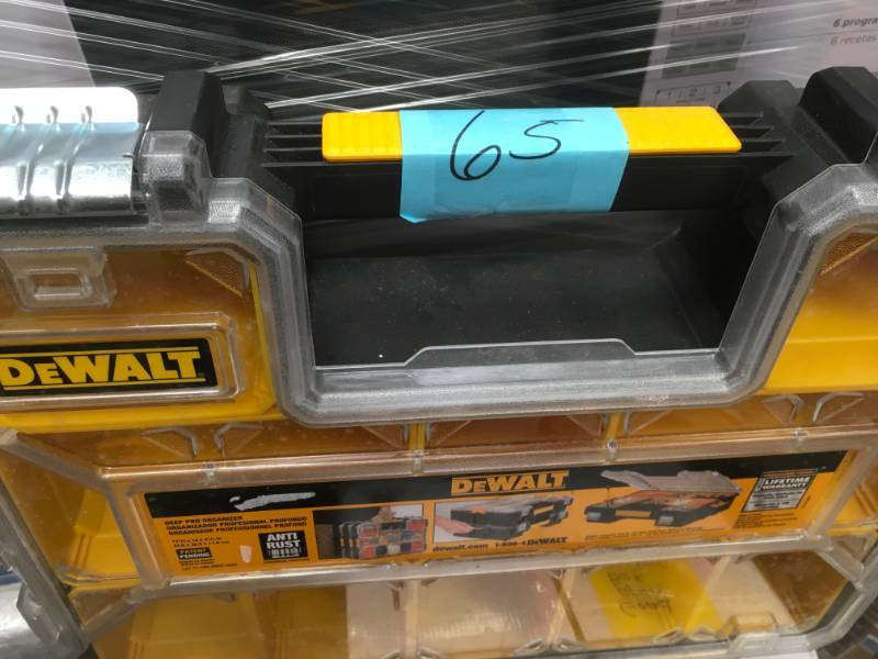 DEWALT 10-Compartment Deep Pro Small Parts Organizer open box in new condition