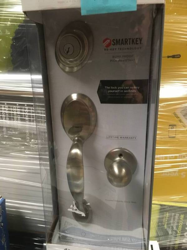 Kwikset Dakota Satin Nickel Smartkey Single-Cylinder Deadbolt Keyed Entry Door Handleset open box in new condition
