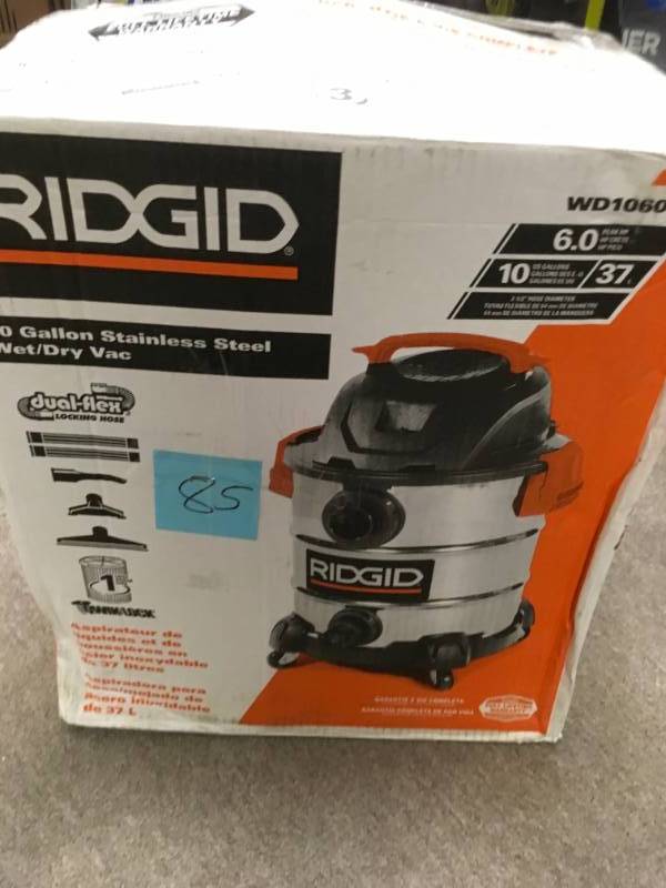 RIDGID 10 Gal. 6.0 Peak HP Stainless Wet Dry Vac works