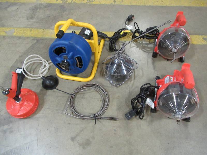 lot 14 image: Drain AugersSnakesDrum Cable Ridgid and BrassCraft. Do not work