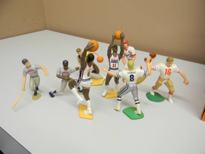 lot 31 image: STARTING LINE-UPS (SMALL) - ALL SPORTS, GREAT FOR CHRISTMAS - SEE PICTURES