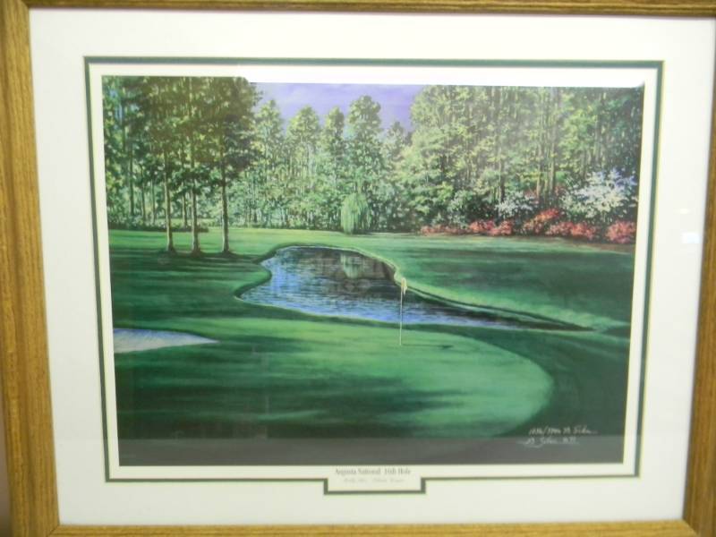 lot 38 image: BEAUTIFUL PROFESSIONALLY OAK FRAMED AUGUSTA NATIONAL 16TH HOLE BY BOBBY SIKES SIGNED & NUMBERED 1036 OF 5000 - APPROX 32 BY 27 - SELLING FOR OVER $250.00 - SEE PICTURES