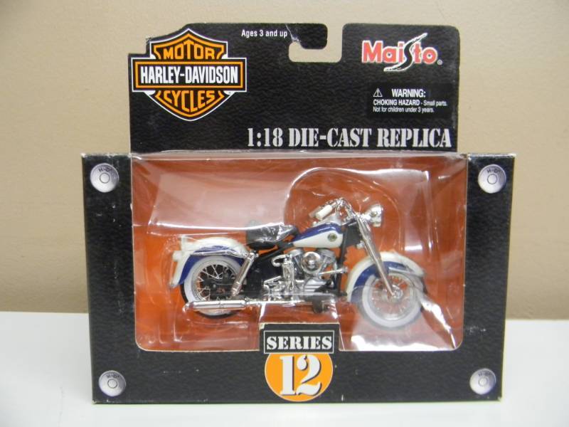lot 38 image: MAISTO 118 SCALE DIE CAST METAL SERIES 12 2003 MODEL - STILL IN BOX - SEE PICTURES
