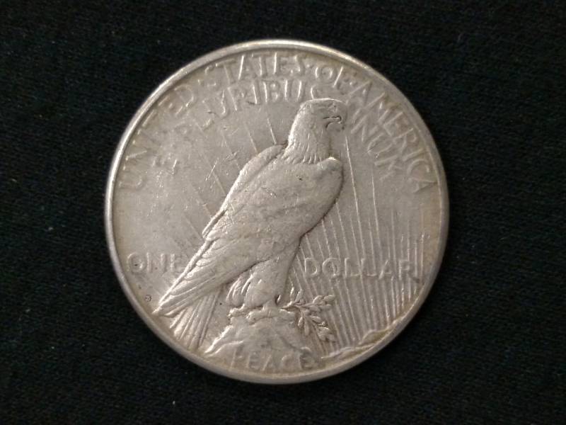 lot 26 image: 1923 S Peace Silver Dollar ...