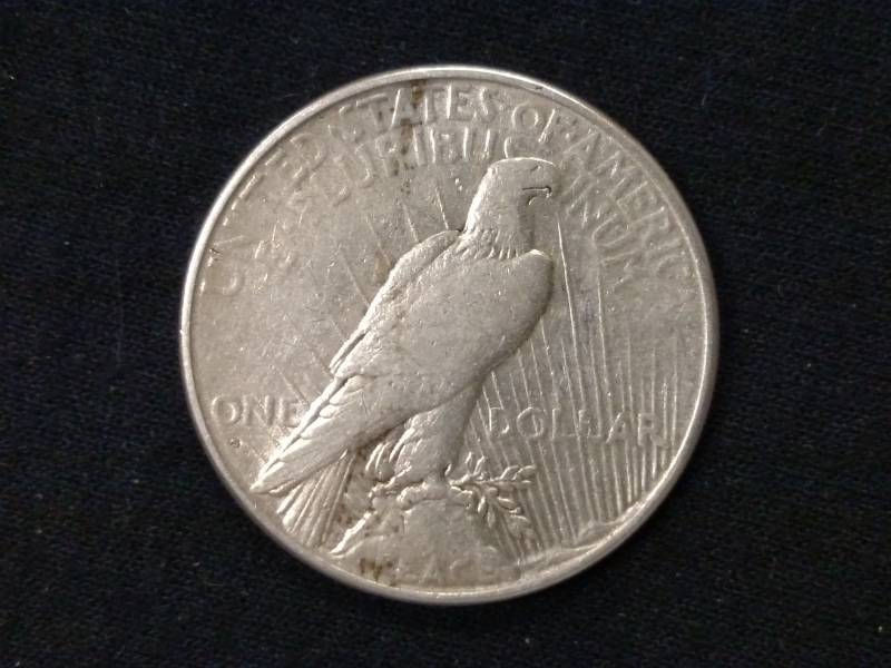 lot 30 image: 1926 S Peace Silver Dollar ...