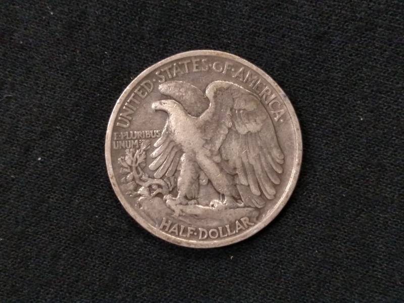 lot 48 image: 1946 S Walking Liberty Silver Half ...
