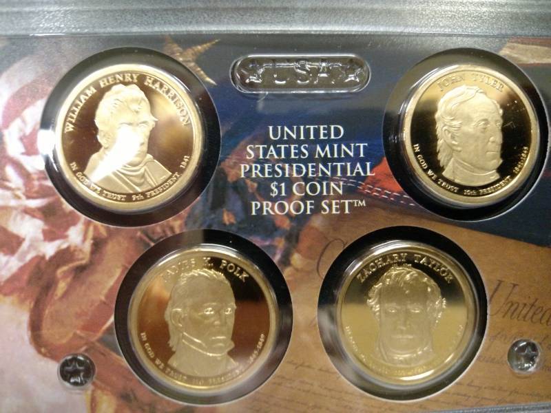 lot 100 image: 2009 U.S. Mint Presidential One Dol...