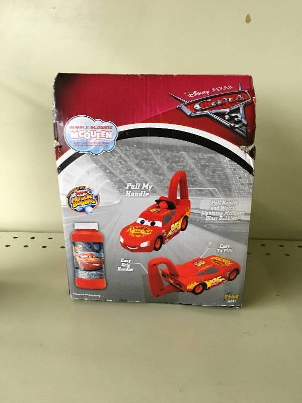 lot 82 image: Cars Lightning Mcqueen Bubble Machine