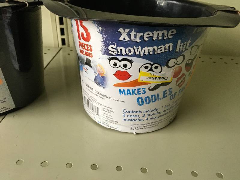 lot 105 image: Two Extreme Snowman Kits