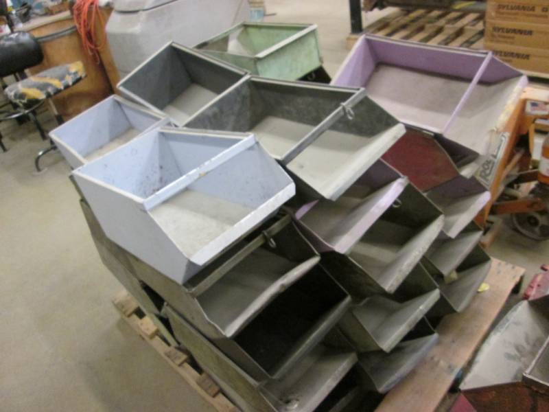 lot 18 image: Pallet full of metal parts bins...