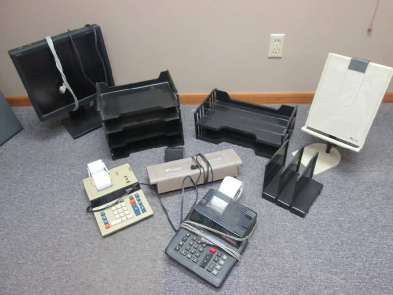 lot 68 image: Lot of office equipment...