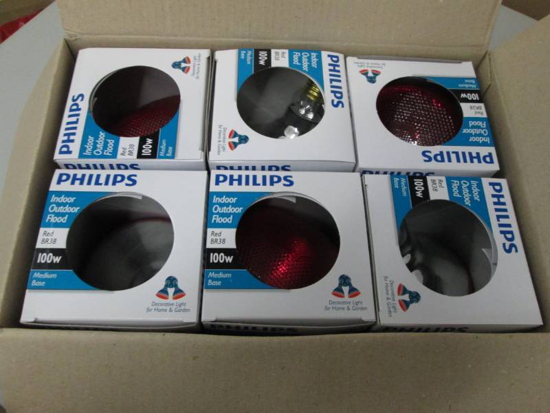 Lot of 6 Philips 38529-4 - 100 Watt...