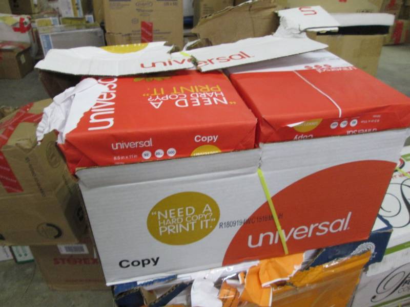Universal Copy Paper, White, 8.5 x ...