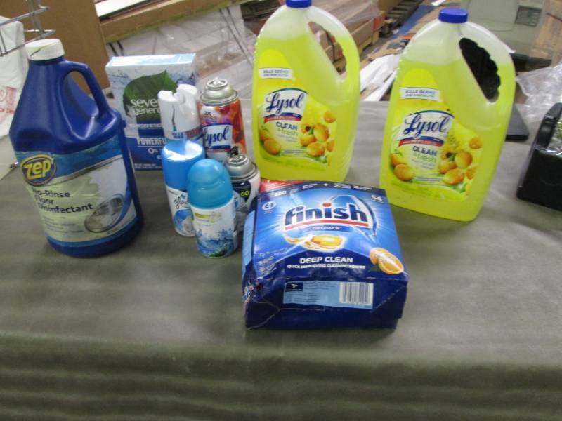 Lot of 2 - 144 oz Lysol MultiPurpos...