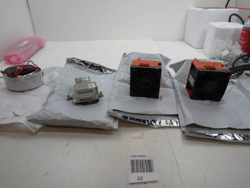Lot of Misc server Parts fans, processors and heat sinks
