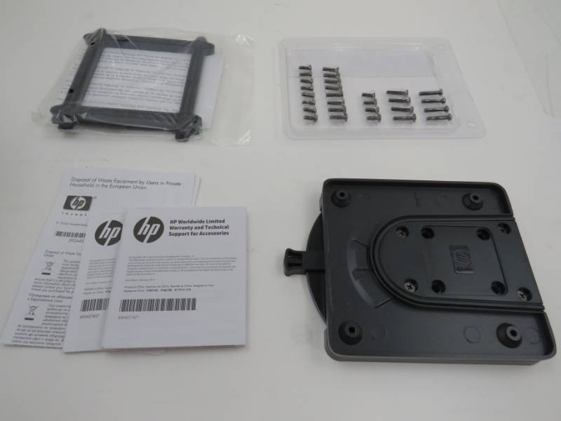 HP Quick releaseSpacer option kit right along with a switch and many other things