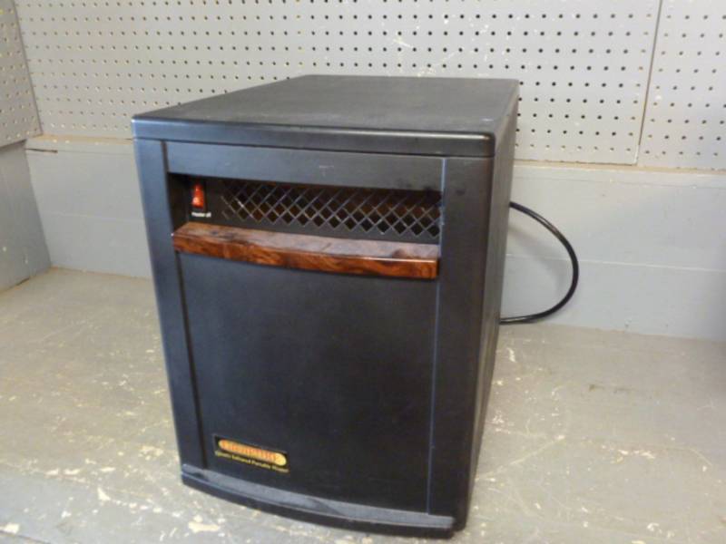 lot 2 image: Eden Pure Heater
