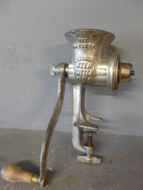 lot 62 image: Vintage Keen Kutter