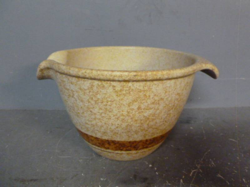 lot 149 image: Pottery Craft
