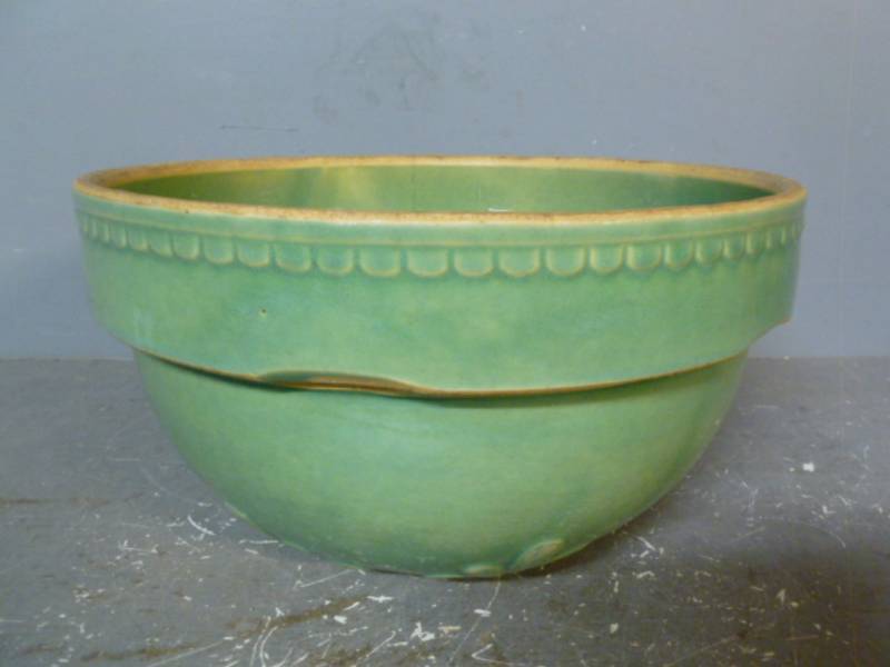 lot 153 image: Antique Crock Bowl