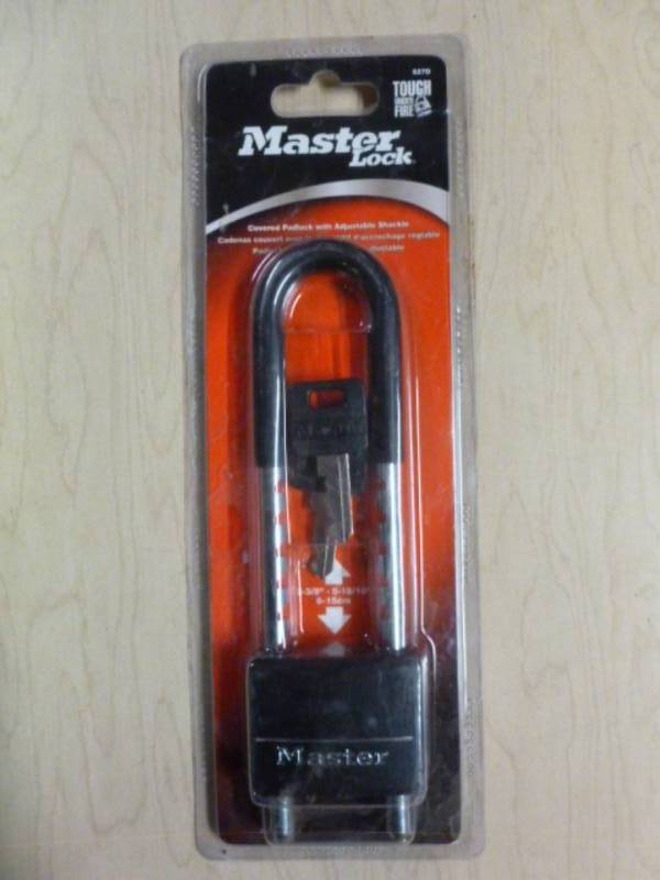 lot 185 image: New Master Lock