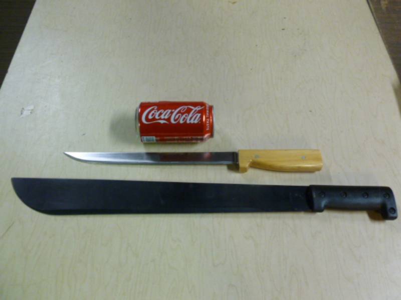 lot 188 image: Machete Knife