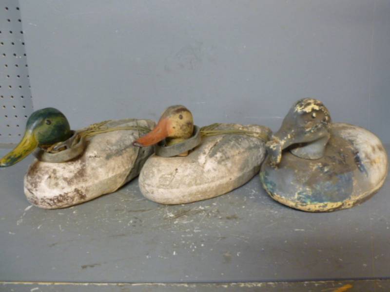 lot 208 image: Vintage Duck Decoys