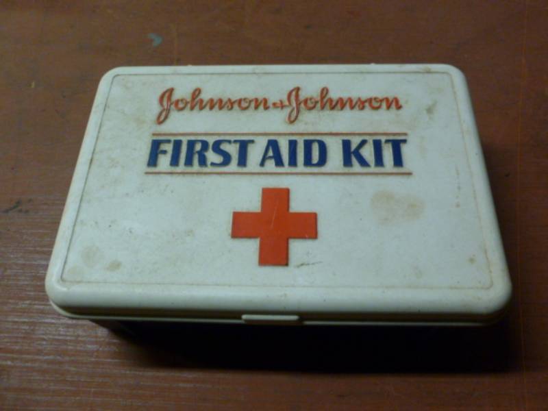lot 230 image: First Aid Kit