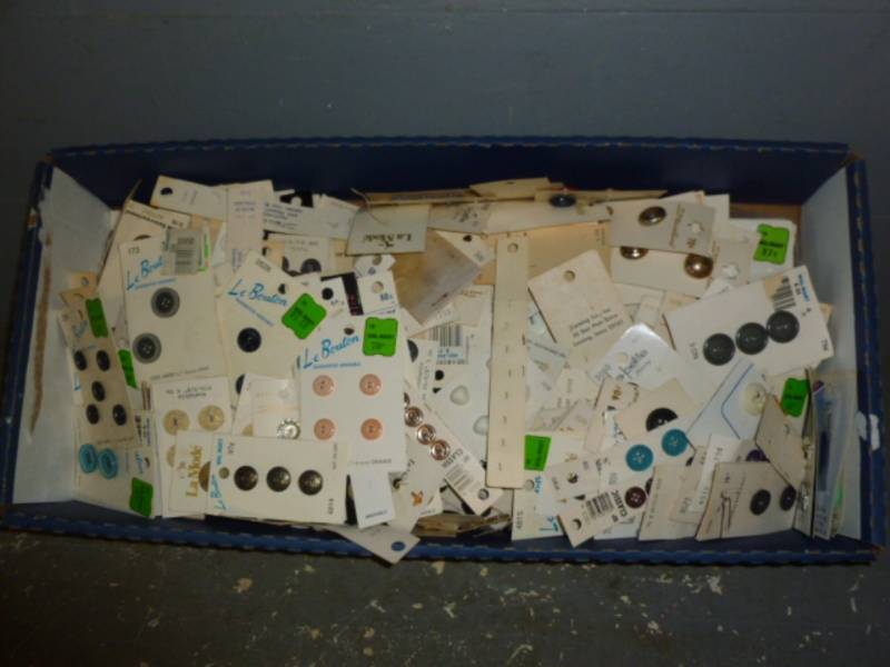 lot 245 image: New Buttons