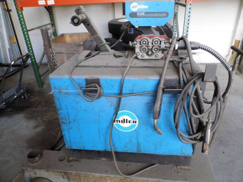 Miller Welder w Cart