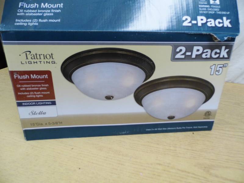 Lot of 2 Light Fixtures